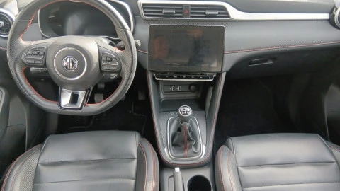 MG ZS 1.5 Luxury