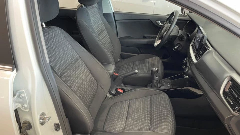 Kia Stonic  1.0 T-GDi MHEV Drive 100