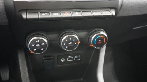Renault Clio evolution Eco-G 100cv (74kW)