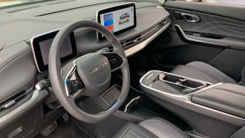 Maxus Mifa 9 90 kWh Luxury