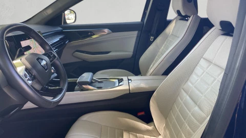 Renault Espace Iconic E-Tech full hybrid 146kW