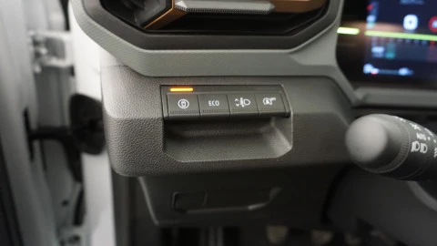 Dacia Duster Extreme TCE 96kW 48v (130CV) 4X2