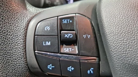 Ford Transit Courier Van 1.5 Ecoblue 75kW Ambiente