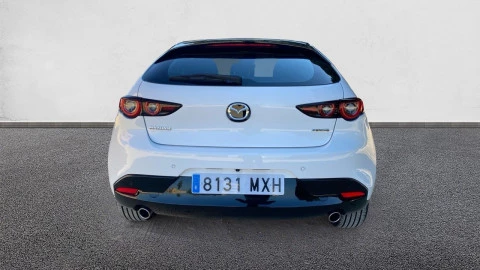 Mazda3 2.5L E-SKY G MHEV 103kW Prime-line