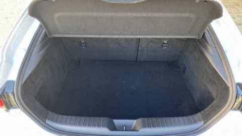 Mazda3 2.5L E-SKY G MHEV 103kW Prime-line