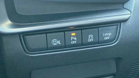 Mazda3 2.5L E-SKY G MHEV 103kW Prime-line