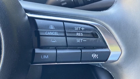 Mazda3 2.5L E-SKY G MHEV 103kW Prime-line