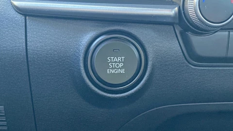 Mazda3 2.5L E-SKY G MHEV 103kW Prime-line