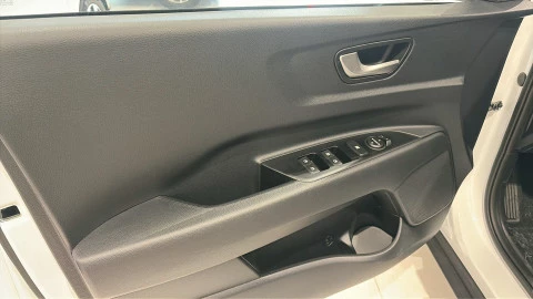 Kia Stonic  1.0 T-GDi Concept 100