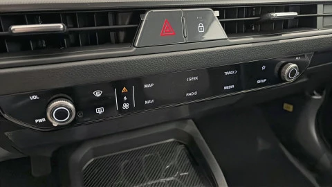 Kia Stonic  1.0 T-GDi Concept 100