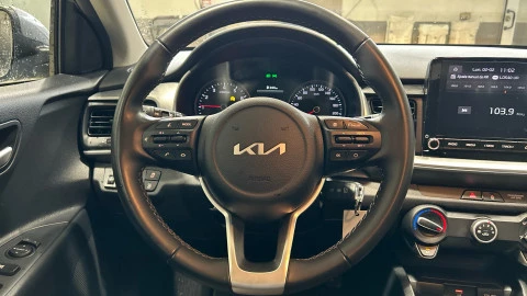 Kia Stonic 1.0 T-GDi 74kW (100CV) MHEV MT Concept