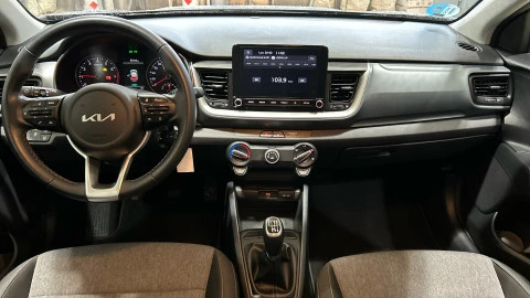 Kia Stonic 1.0 T-GDi 74kW (100CV) MHEV MT Concept