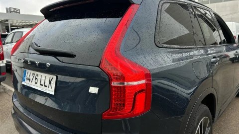 Volvo XC90 2.0 T8 AWD R-Design Auto