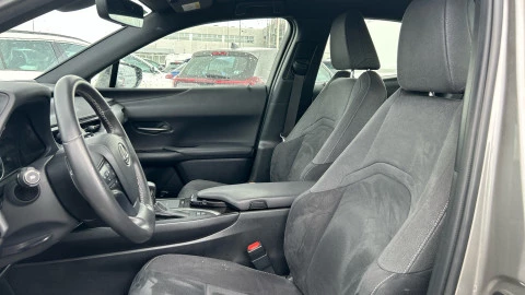 Lexus UX 2.0 250h Business