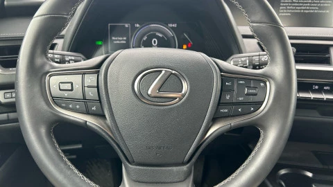 Lexus UX 2.0 250h Business