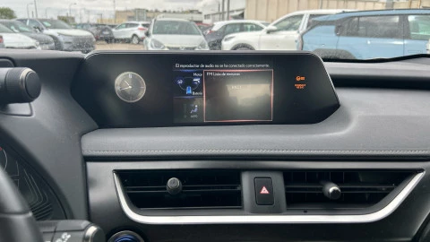 Lexus UX 2.0 250h Business
