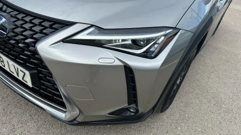 Lexus UX 2.0 250h Business