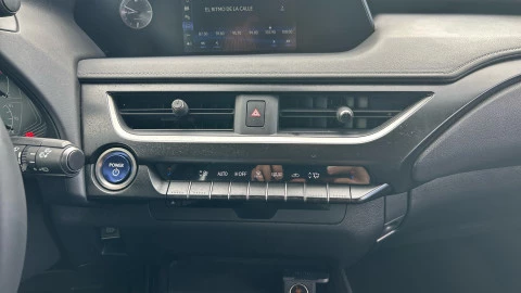 Lexus UX 2.0 250h Business