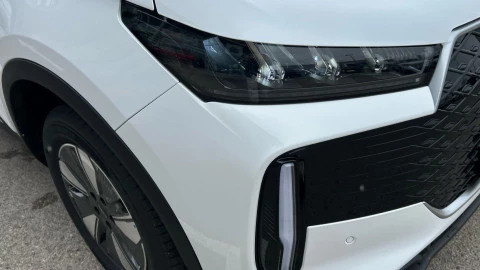 EBRO S400 1.5 DHE HEV Excellence CVT