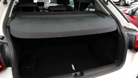 Audi Q2 Design 30 TFSI 85kW (116CV)