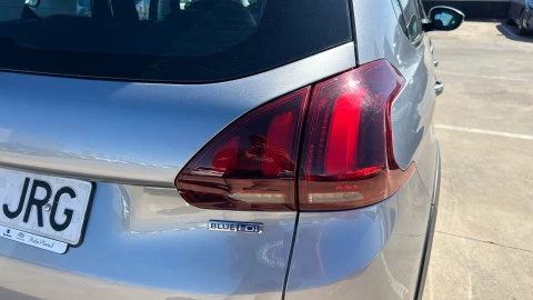 Peugeot 2008 Allure 1.6 BlueHDi 88KW (120CV) S&S