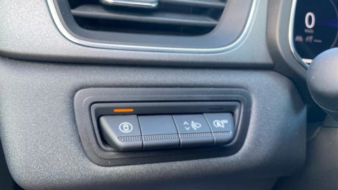 Renault Captur techno Eco-G 100cv (74 kW)