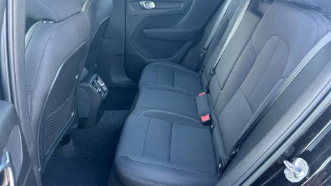 Volvo XC40 Recharge Eléctrico Core Auto