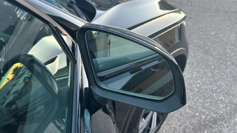 Volvo XC40 Recharge Eléctrico Core Auto