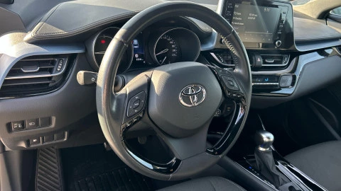 Toyota C-HR 2.0 180H Advance