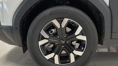 Dacia Duster  1.6 Hybrid Extreme 4x2 105kW 48v