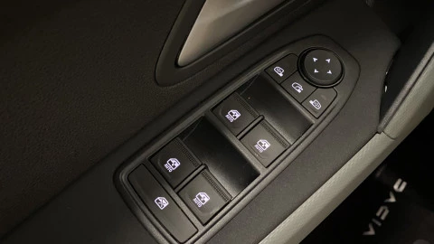 Dacia Duster  1.6 Hybrid Extreme 4x2 105kW 48v