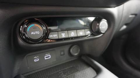 Nissan juke DIG-T 84 kW (114 CV) 6M/T N-Connecta