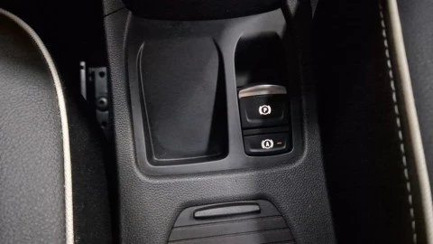 Renault Clio techno Eco-G 100cv (74kW)