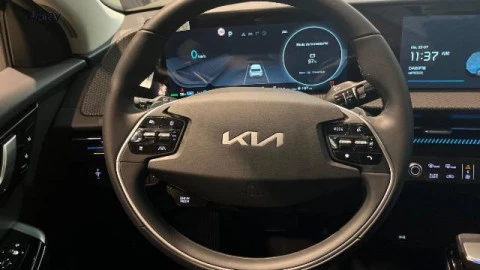 Kia EV6 Air 77,4kWh 168kW RWD (Long Range)