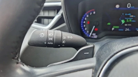Toyota Corolla 2.0 180H FEEL! E-CVT