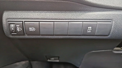 Toyota Corolla 2.0 180H FEEL! E-CVT