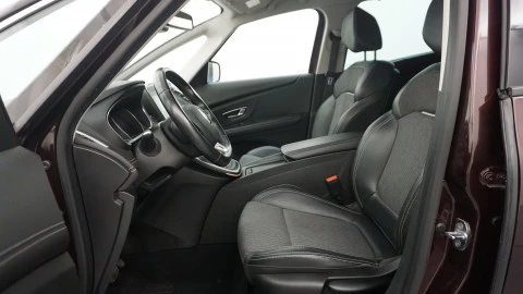 Renault Grand Scénic Zen TCe 103 kW (140CV) EDC GPF MY2021