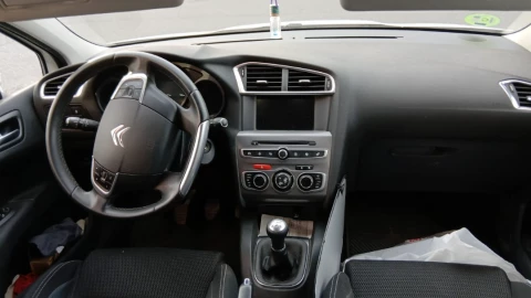 Citroën C4 BERLINA CON PORTÓN 1.2 PURETECH 81KW TONIC 110 5P