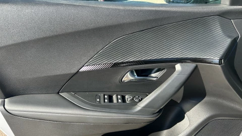 Peugeot 2008 N2008 Allure Hybrid 145 eDCS6