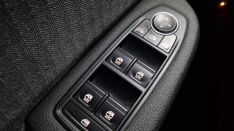 Renault Clio techno Eco-G 100cv (74kW)