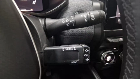 Renault Clio techno Eco-G 100cv (74kW)