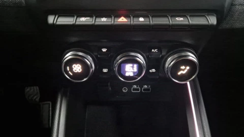 Renault Clio techno Eco-G 100cv (74kW)