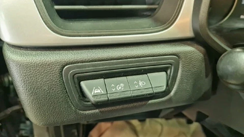 Renault Captur equilibre TCe 67kW (90CV)