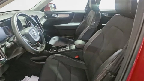 Volvo XC40 1.5 T3 Business Plus Auto