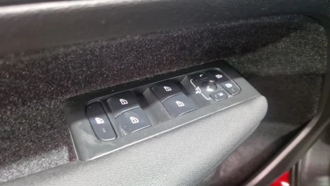 Volvo XC40 1.5 T3 Business Plus Auto