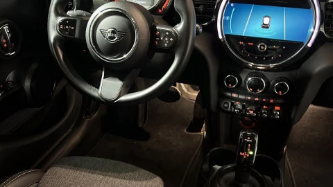 MINI COOPER 5 PUERTAS