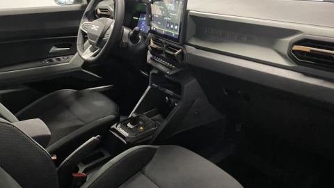 Dacia Duster  1.6 Hybrid Extreme 4x2 105kW 48v