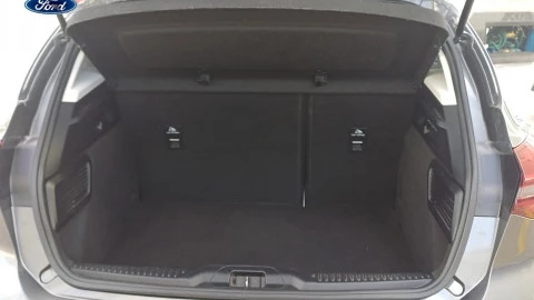 Ford Focus 1.0 Ecoboost MHEV 114kW Active Auto