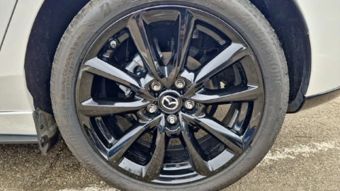 Mazda3 2.5L E-SKY G MHEV 103kW 6AT Homura