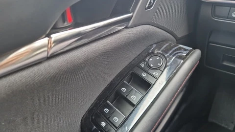 Mazda3 2.5L E-SKY G MHEV 103kW 6AT Homura